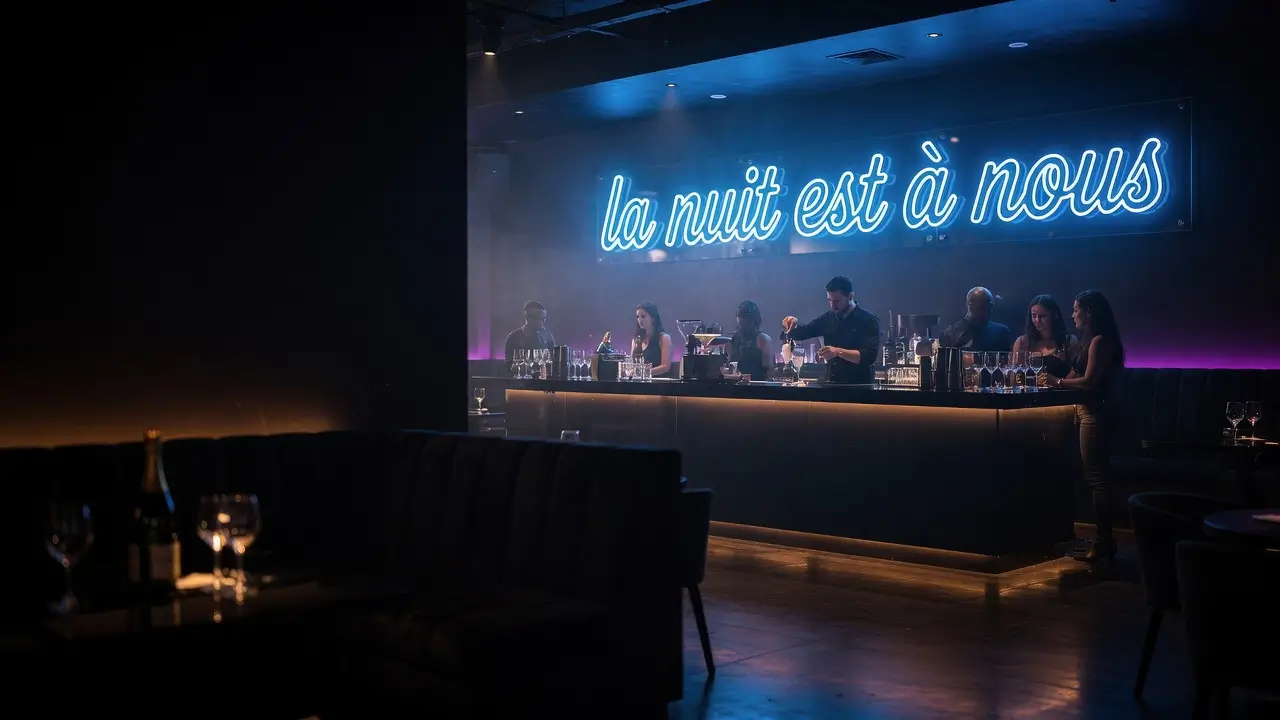 Néon LED flexible silicone 6 mm en signalétique de vitrine commerciale, glow continu monoline