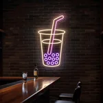 Néon LED Bubble Tea allumé, mis en situation dans un intérieur