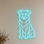 Néon LED Australian Shepherd allumé, mis en situation dans un intérieur