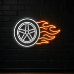 Néon LED Flaming Tire aceso num ambiente interior