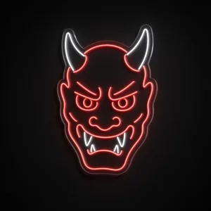 Néon LED Oni Mask rouge et blanc froid, sur plaque en acrylique transparent découpée à la forme