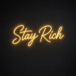 Néon LED Stay Rich jaune chaud, sur plaque en acrylique transparent découpée à la forme